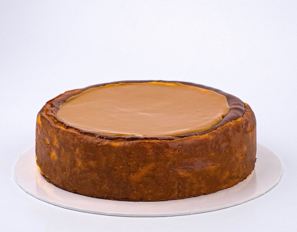 BISCOFF BASQUE BURNT CHEESECAKE